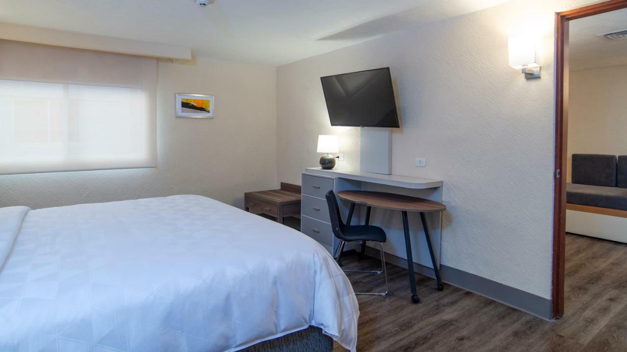 Holiday Inn Mexico Coyoacan Esterno foto